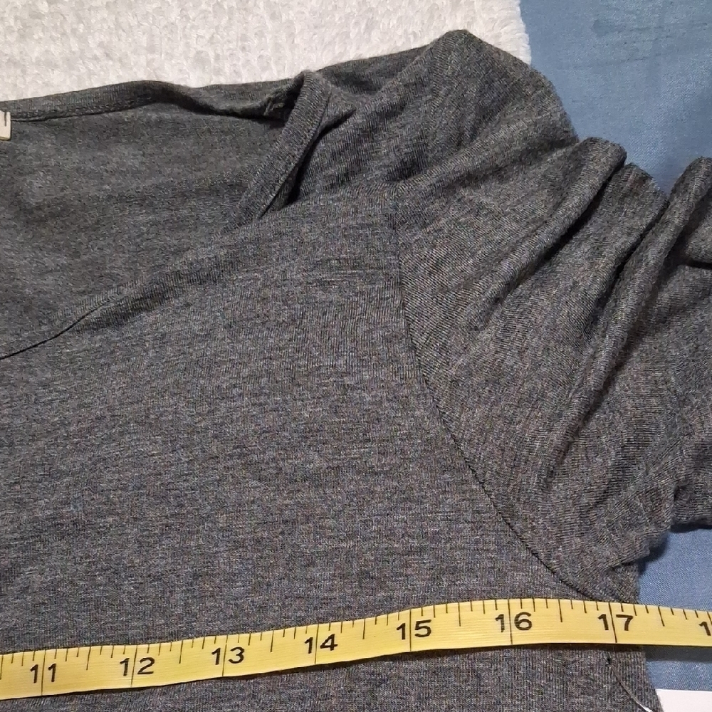 Easel Charcoal Gray Ruffle Hem Tunic - Picture 5 of 7
